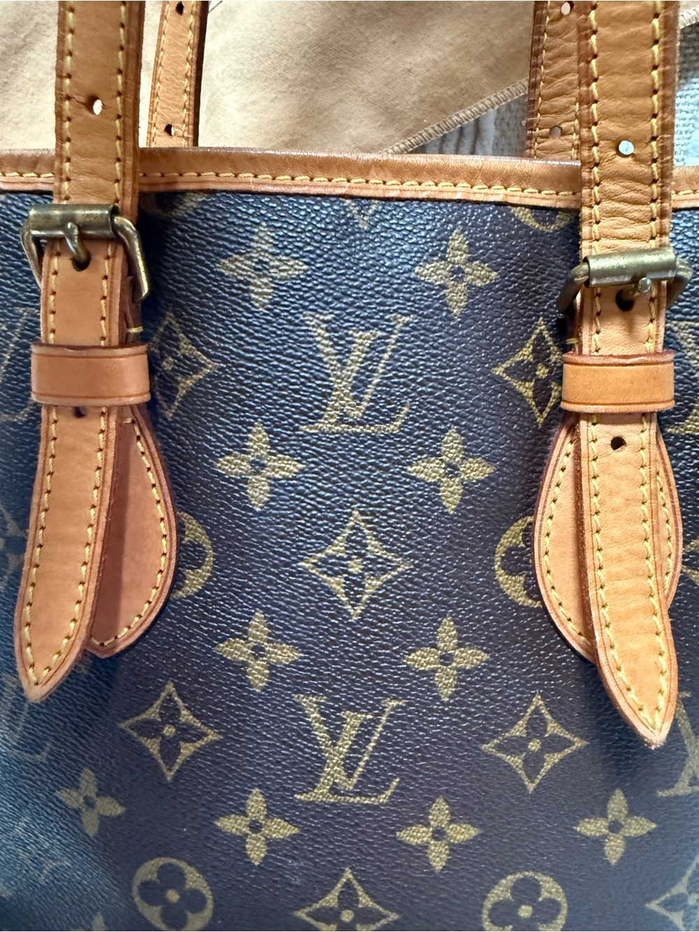 Louis Vuitton Monogram Bucket Tote in Brown and Tan Leather - Picture 8 of 12